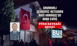 Sakaryalı Şehidimiz Astsubay Akın Karakuş’un Baba Evine Türk Bayrağı Asıldı