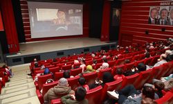 Başkan Büyükgöz’den Minik Sinemaseverlere Sıcak Sürpriz
