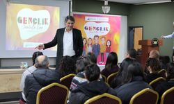 Kartepe'de "Gençlik Seninle Var" Buluşmaları Devam Ediyor