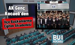 AK Genç Kocaeli’den İlçe Başkanlarına Eğitim Akademisi