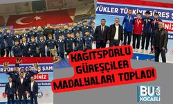Kağıtsporlu Güreşçiler Madalyaları Topladı
