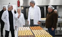 Kartepe Belediye Başkanı Kocaman’dan HIZIR 41 Afet Mutfağı’na Destek Ziyareti