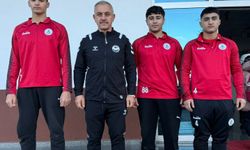 Körfezli Genç Güreşçiler Isparta’da Mindere Çıktı