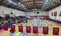 GÖLCÜK BELEDİYESPOR TAEKWONDO’DA 470 SPORCU KUŞAK ATLADI