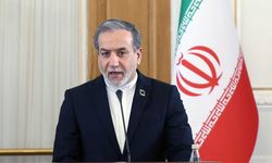 İRAN DIŞİŞLERİ BAKANI ARAKÇİ: HAMANEY HAYATTA, SALDIRILAR DURURSA BİZ DE DURURUZ