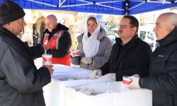 İzmit Belediyesinden Helva İkramı