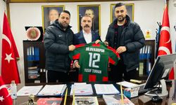 Dilovasıspor Yönetim Kurulu, MHP Dilovası İlçe Başkanlığı’nda