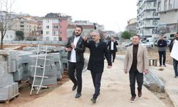 ÇAYIROVA KENT MEYDANI PROJESİ HIZLA YÜKSELİYOR