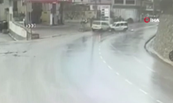 BAYRAM ARİFESİNDE FECİ KAZA: 7 KİŞİ YARALANDI, O ANLAR KAMERADA