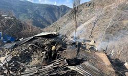 FEKE’DE GECE YANGINI: MÜSTAKİL EV KULLANILAMAZ HALE GELDİ