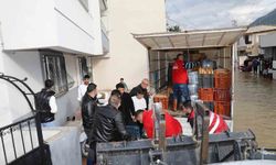 ŞEHZADELER BELEDİYESİNDEN SU BASKININA MÜDAHALE