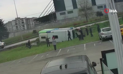 ÖĞRENCİLERİ TAŞIYAN MİDİBÜS DEVRİLDİ!