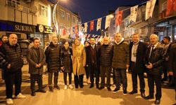 İZMİT’TE MAHALLE İFTARLARI SÜRÜYOR! BAŞKAN HÜRRİYET VATANDAŞLARLA BULUŞTU