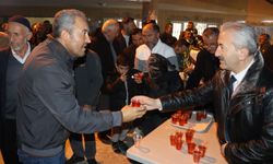 İZMİT BELEDİYESİ’NDEN ALİKAHYA’DA TERAVİH SONRASI İKRAM