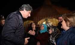 KARTEPE KENT MEYDANI’NDA RAMAZAN BEREKETİ: BAŞKAN KOCAMAN VATANDAŞLARLA BULUŞTU