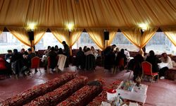 KARTEPE’DE SANATIN MERKEZİ OTAĞ ÇADIRI OLDU