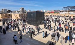 KOCAELİ'DE MEKKE FİLM PLATOSUNA ZİYARETÇİ AKINI