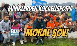 MİNİKLERDEN KOCAELİSPOR’A MORAL ŞOV!