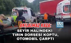 AKILALMAZ KAZA: SEYİR HALİNDEKİ TIRIN DORSESİ KOPTU, OTOMOBİL ÇARPTI