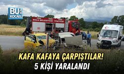 KAFA KAFAYA ÇARPIŞTILAR! 5 KİŞİ YARALANDI