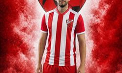 EŞMESPOR'DA BÜNYAMİN MUTLU İMZAYI ATTI