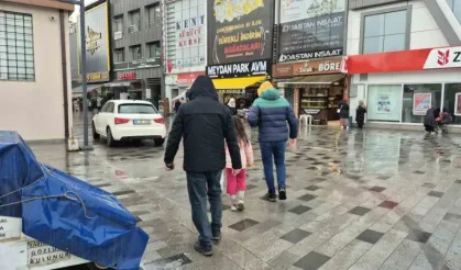 TAKSICILERDEN INSANLIK ÖLMEMIŞ DEDIRTEN HAREKET