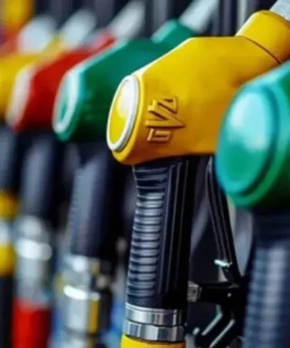 KOCAELİ'DE BENZİN VE MOTORİN KAÇ TL OLDU? 21 ŞUBAT 2026 AKARYAKIT FİYATLARI