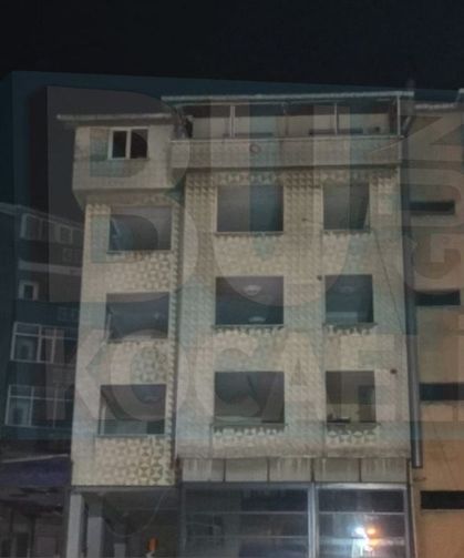 GAZİLER İBRAHİM AĞA CADDESİ AKSE SAPAĞI’NDA İNTİHAR GİRİŞİMİ!