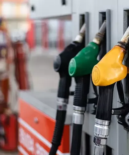 KOCAELİ'DE BENZİN VE MOTORİN KAÇ TL OLDU? 13 MART 2026 AKARYAKIT FİYATLARI