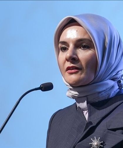 BAKAN GÖKTAŞ’TAN DOĞUM İZNİ VE SOSYAL MEDYA DÜZENLEMESİ AÇIKLAMASI!