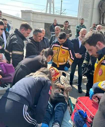 KOCAELİ’DE NEVRUZ ETKİNLİĞİNDE KORKU DOLU ANLAR! BİR KADIN FENALAŞTI