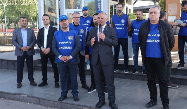 Şener Söğüt TÜPRAŞ İşçisinin Yanında