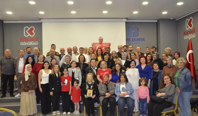 TÜSŞAD 23 Nisan’ı Görkemli Şekilde Kutladı