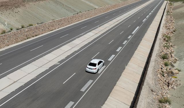 Melodili Yollarda Türk Marşı'ndan sonra Bakın Ne Çaldı?