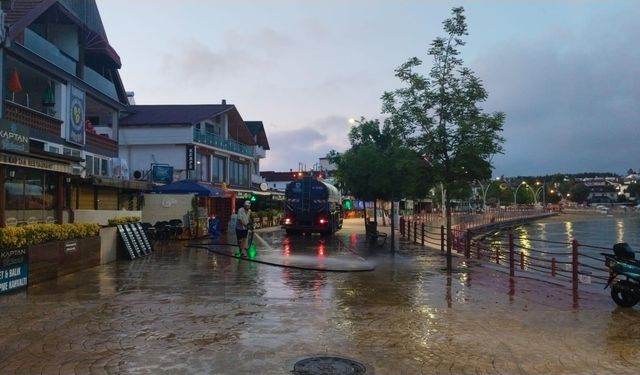 Kandıra Sahillerinden Bakın Kaç Ton Çöp Toplandı?