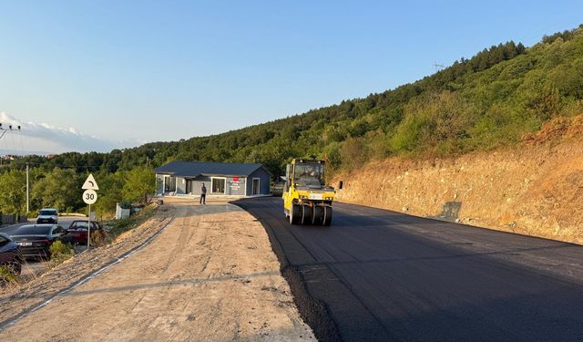 Başiskele’de Yol Çalışmaları Hızla Sürüyor