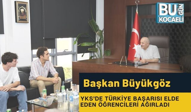 Başkan Büyükgöz, YKS’de Türkiye Başarısı Elde Eden Öğrencileri Ağırladı