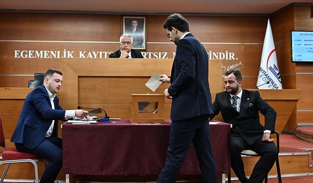 AK Partili Meclis Üyelerinden Seçimin İptali İçin Dava