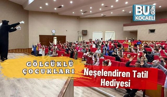 Gölcüklü Çocukları Neşelendiren Tatil Hediyesi