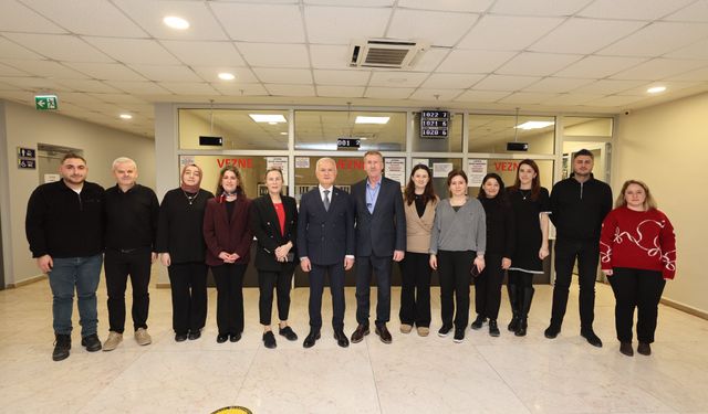 Başkan Çalık “Umut Tohumu” Hediyesiyle Çalışanlarını Kutladı