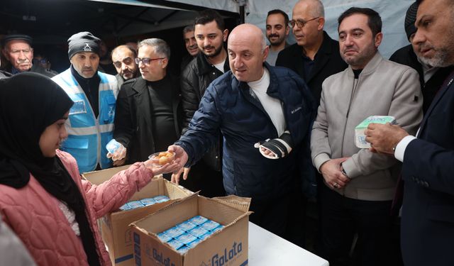 Darıca Belediyesi Regaip Kandili’nde Lokma Dağıttı