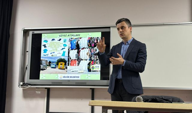 Gölcük Belediyesi’nden Öğrencilere “Sıfır Atık” Eğitimi