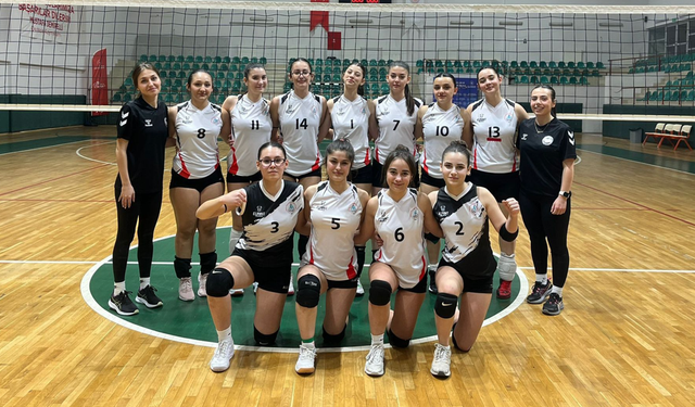 Körfezli Kızlar İlk Galibiyetini Aldı!