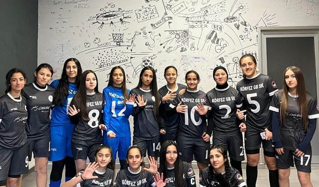 Körfez Gençlerbirliği U17 Kız Takımı Deplasmandan 5 Gollü Galibiyetle Döndü
