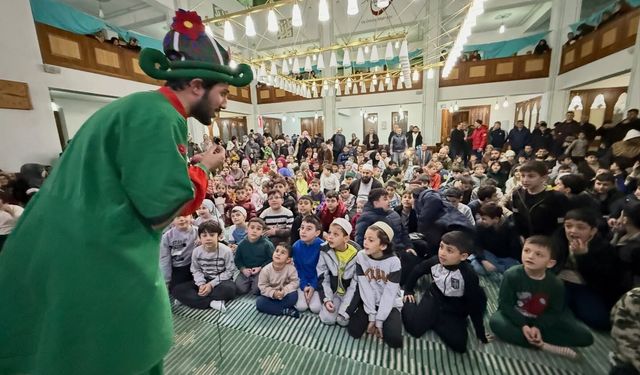 GÖLCÜK BELEDİYESİ’NDEN CAMİLERDE RAMAZAN ÇOCUK ETKİNLİKLERİ
