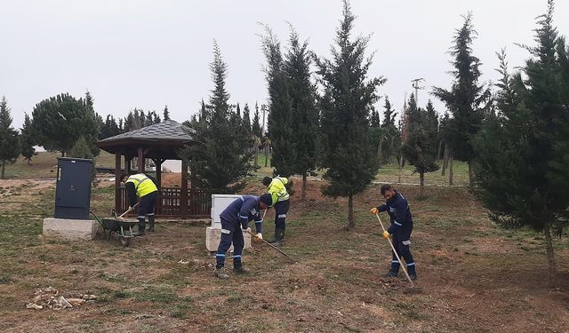 Kocaeli Büyükşehir’den Gebze’de Yoğun Temizlik Mesaisi