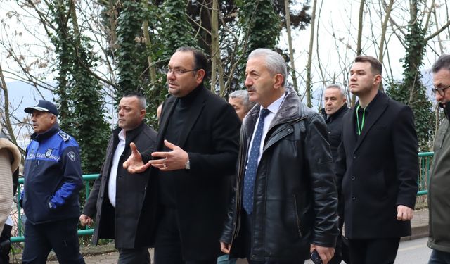 İzmit Belediyesi, Veliahmet Mahallesi’nde Vatandaşla Buluştu