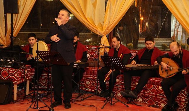 KARTEPE BELEDİYESİ RAMAZAN ETKİNLİKLERİ KENT MEYDANI’NI DOLDURDU