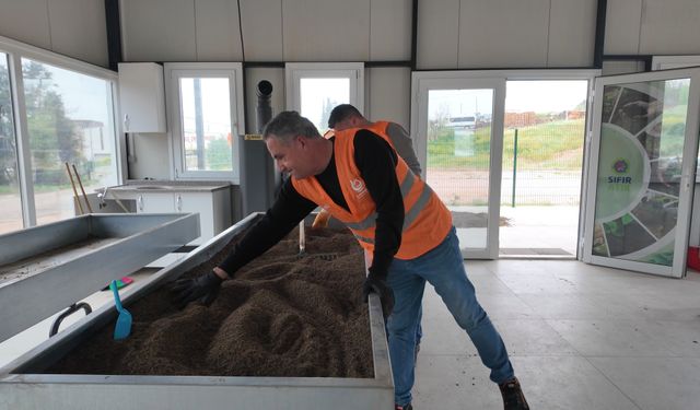 ÇAYIROVA’DA ORGANİK ATIKLAR GÜBREYE DÖNÜŞÜYOR