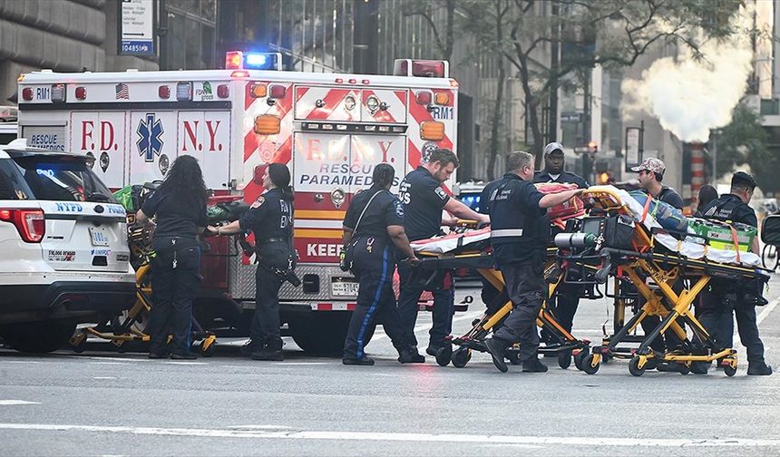 ABD'nin New York Kentindeki Silahlı Saldırıda 5 Kişi Vuruldu